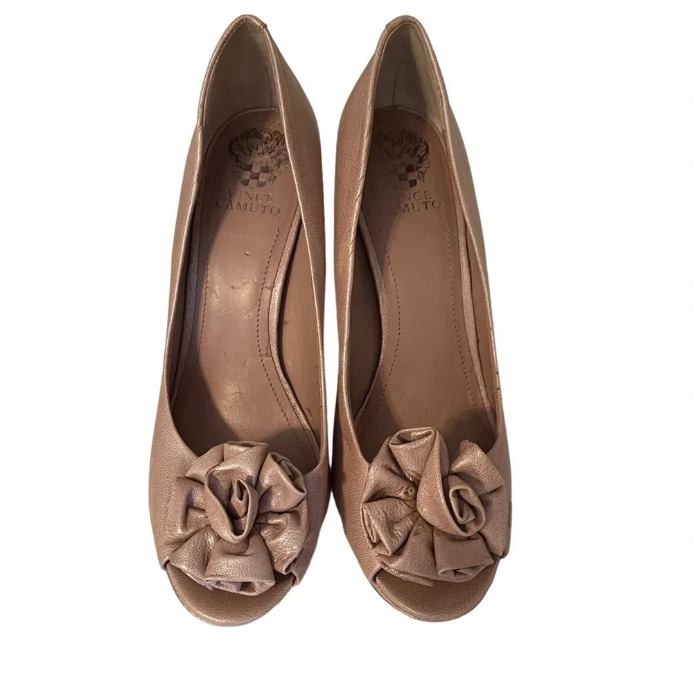 Vince Camuto vince camuto